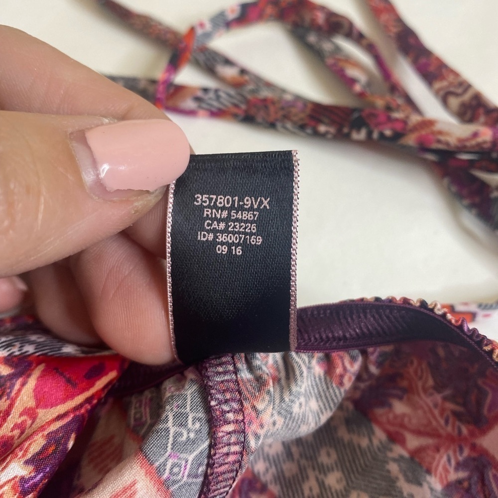 Victoria’s Secret Floral Lace mesh Bodysuit - Picture 7 of 8
